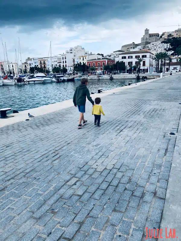 Eivissa et son port embarcadère pour Formentera